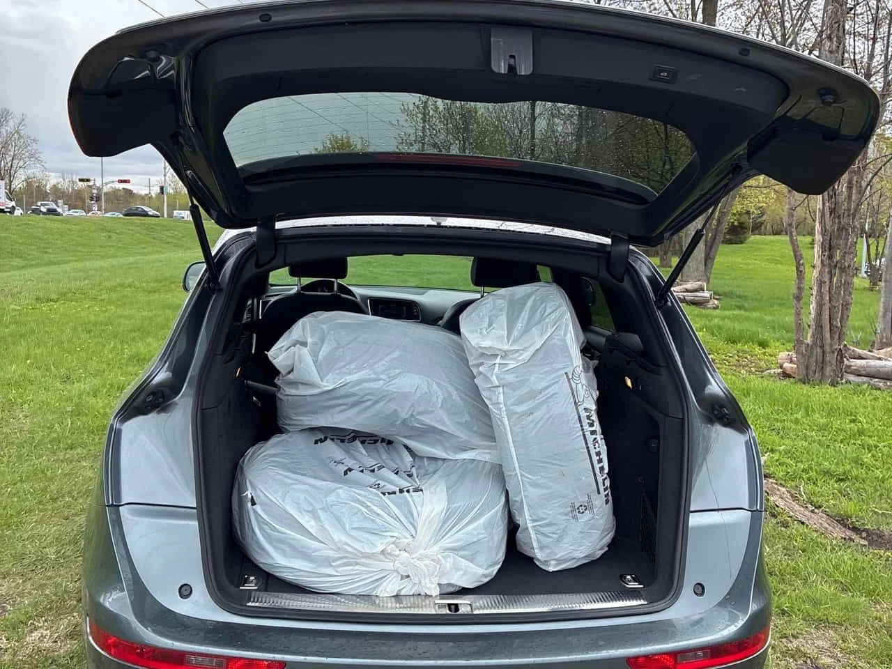 Audi Q5 2.0T Progressiv /CARFAX/Подгрев/Панорама/+ Гуми, снимка 13 - Автомобили и джипове - 54512537
