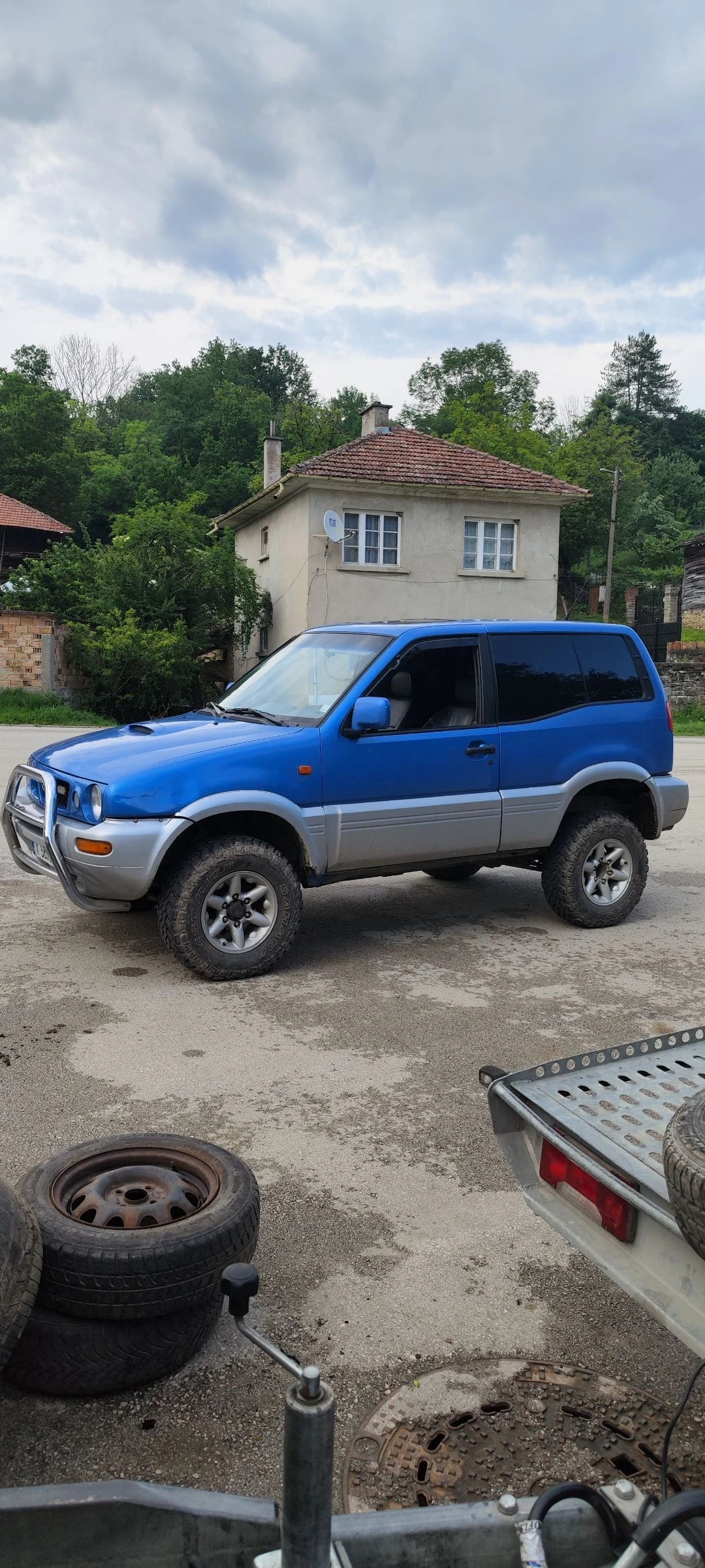 Nissan Terrano 2.4i