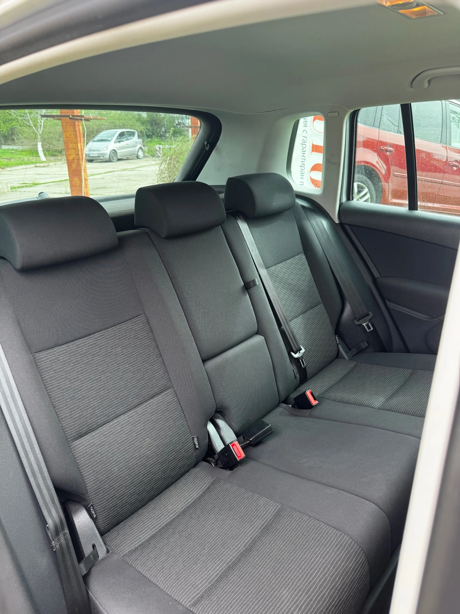 VW Tiguan VW Tiguan 2.0 TDI 4Motion, снимка 9 - Автомобили и джипове - 54666594