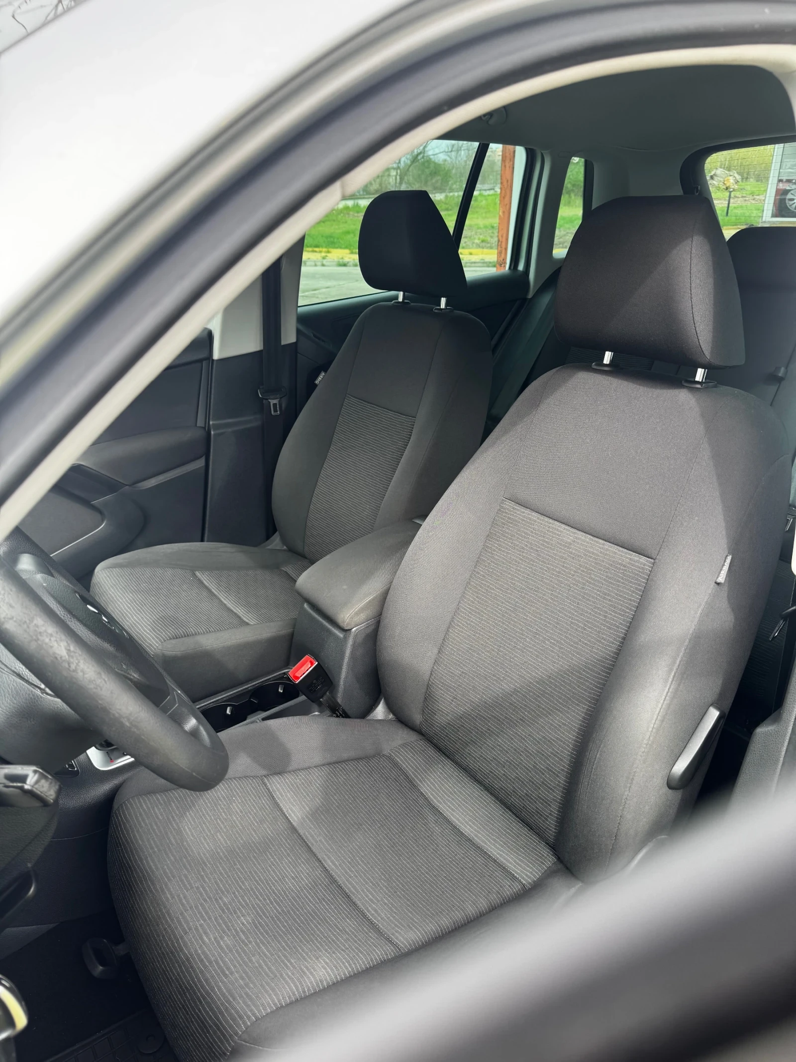 VW Tiguan VW Tiguan 2.0 TDI 4Motion, снимка 6 - Автомобили и джипове - 54666594