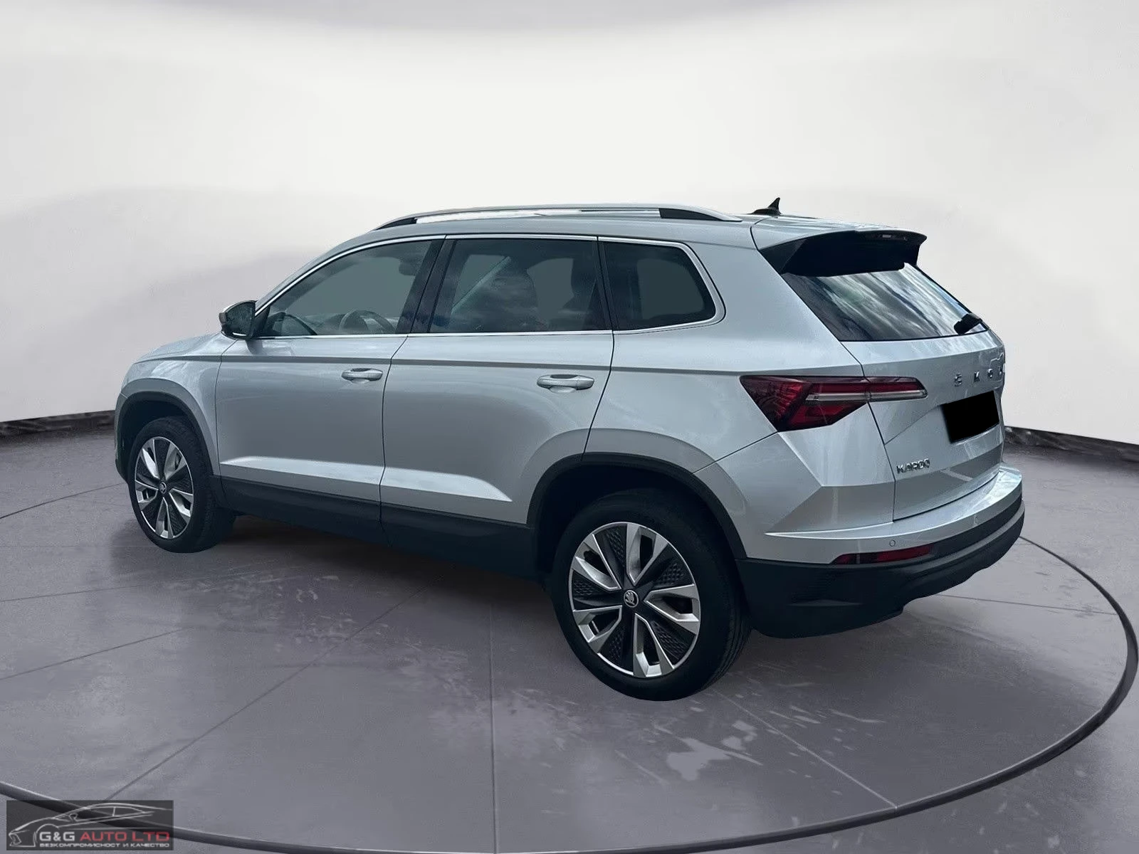 Skoda Karoq 2.0TDI/116HP/DSG/STYLE/ACC/CPLAY/365q, снимка 4 - Автомобили и джипове - 54752693