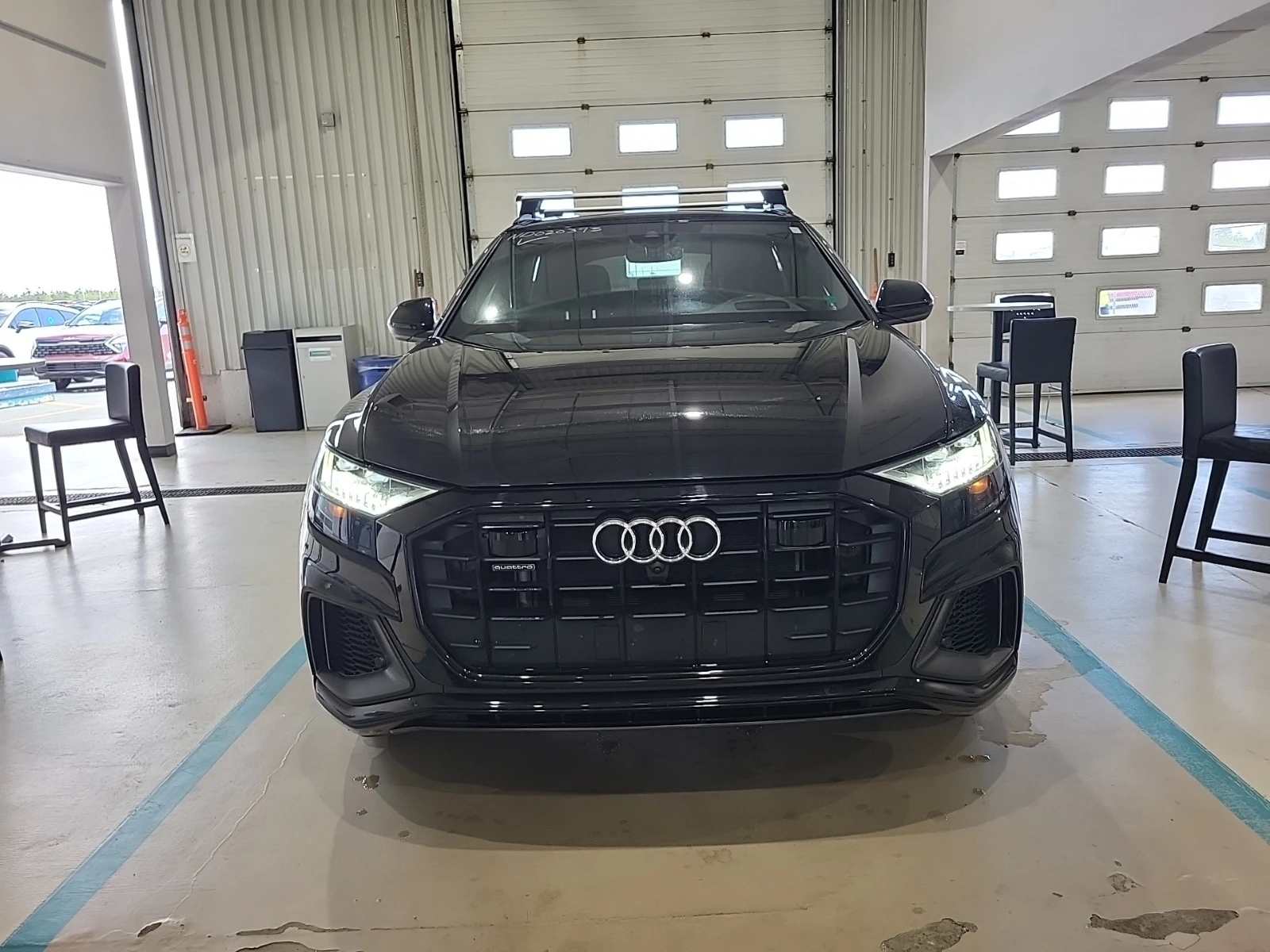 Audi Q8 TECHNIK, снимка 2 - Автомобили и джипове - 54996260