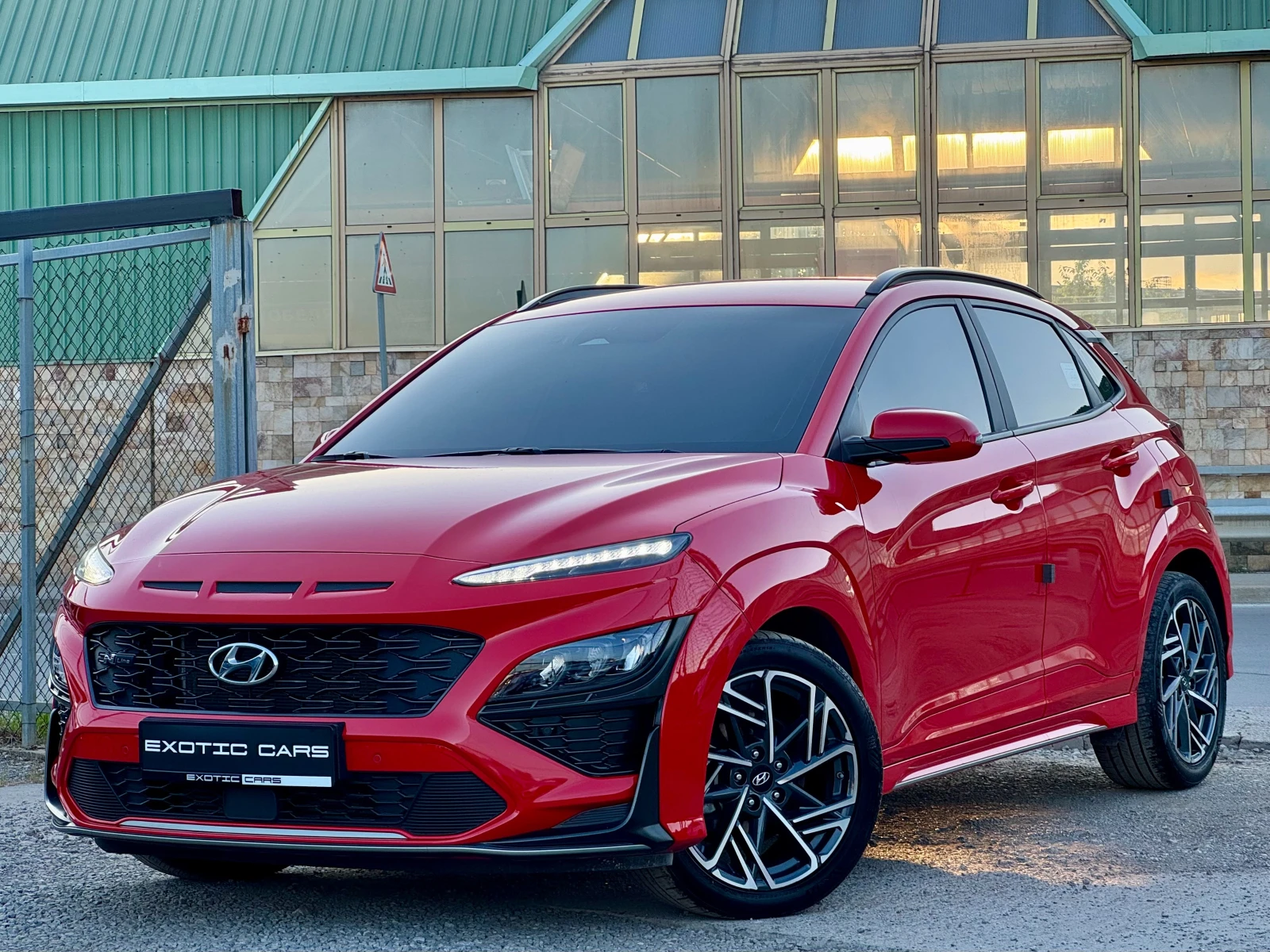 Hyundai Kona 1.6 TGD-i ! 4WD ! N Line ! Inspiration !, снимка 3 - Автомобили и джипове - 55012673