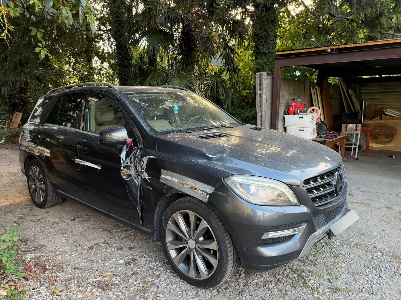 Mercedes-Benz ML 250 BlueTEC 4Matic Sport, снимка 3 - Автомобили и джипове - 55236980