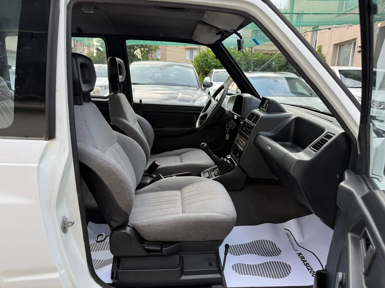 Suzuki Vitara 1.6 75HP ITALY, снимка 13 - Автомобили и джипове - 55303885
