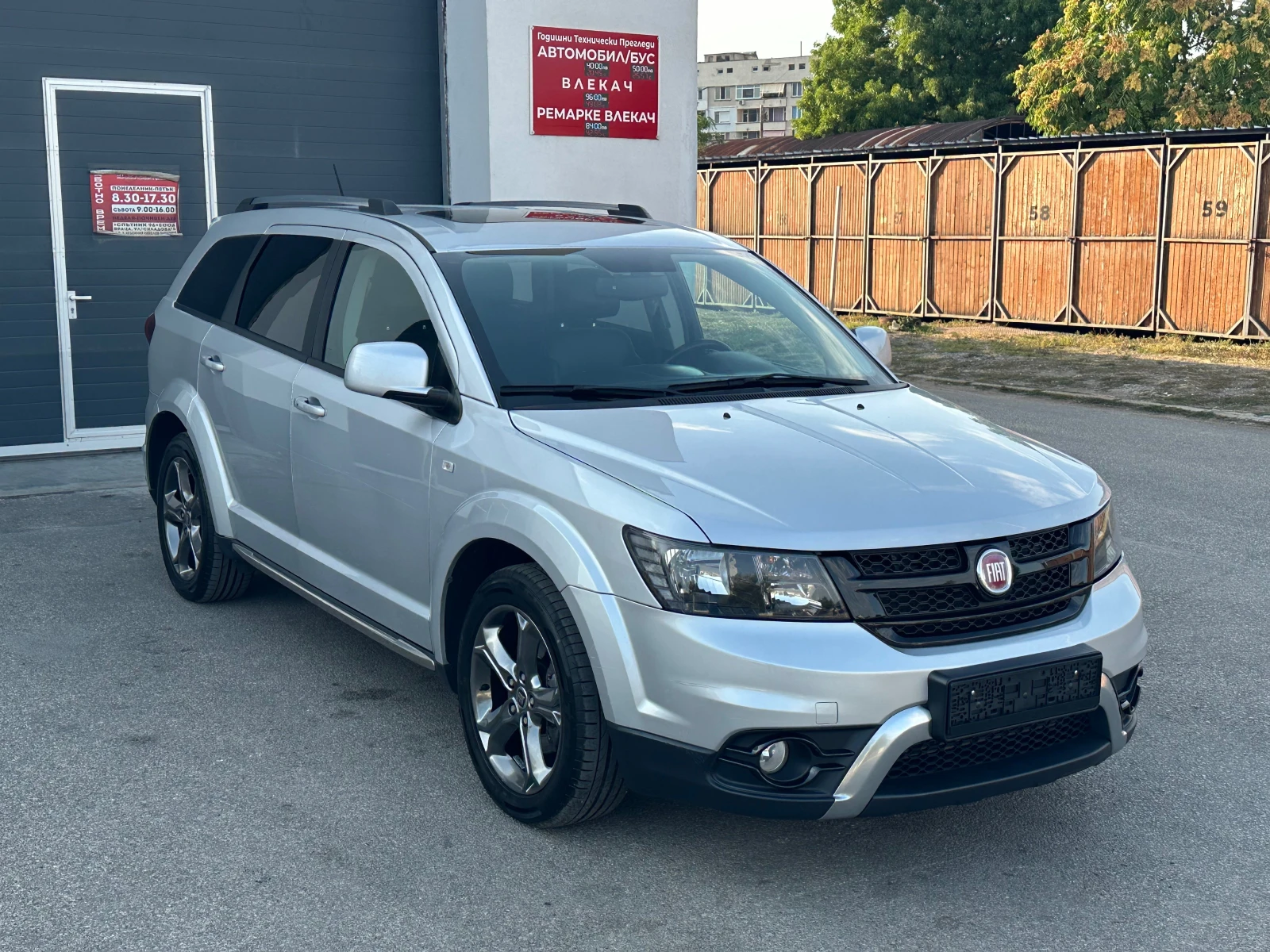 Fiat Freemont 2.0JTD Limited Design 7места, снимка 10 - Автомобили и джипове - 55890457