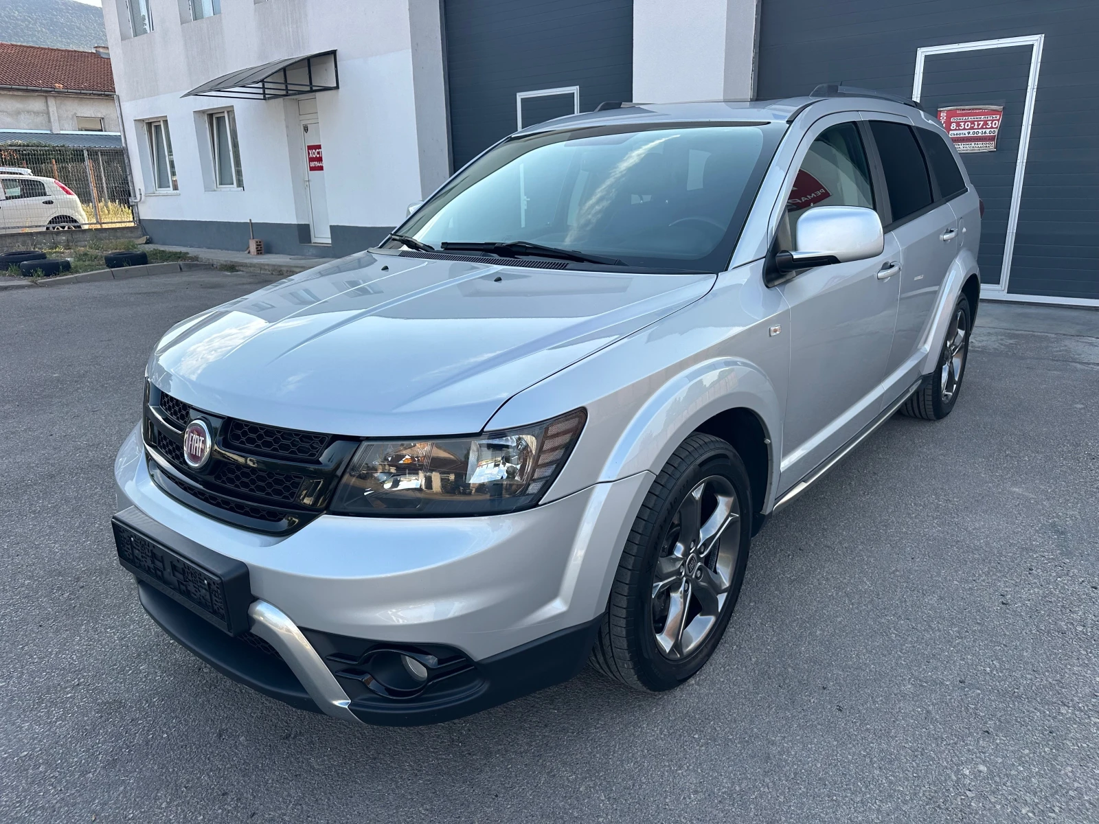 Fiat Freemont 2.0JTD Limited Design 7места, снимка 3 - Автомобили и джипове - 55890457