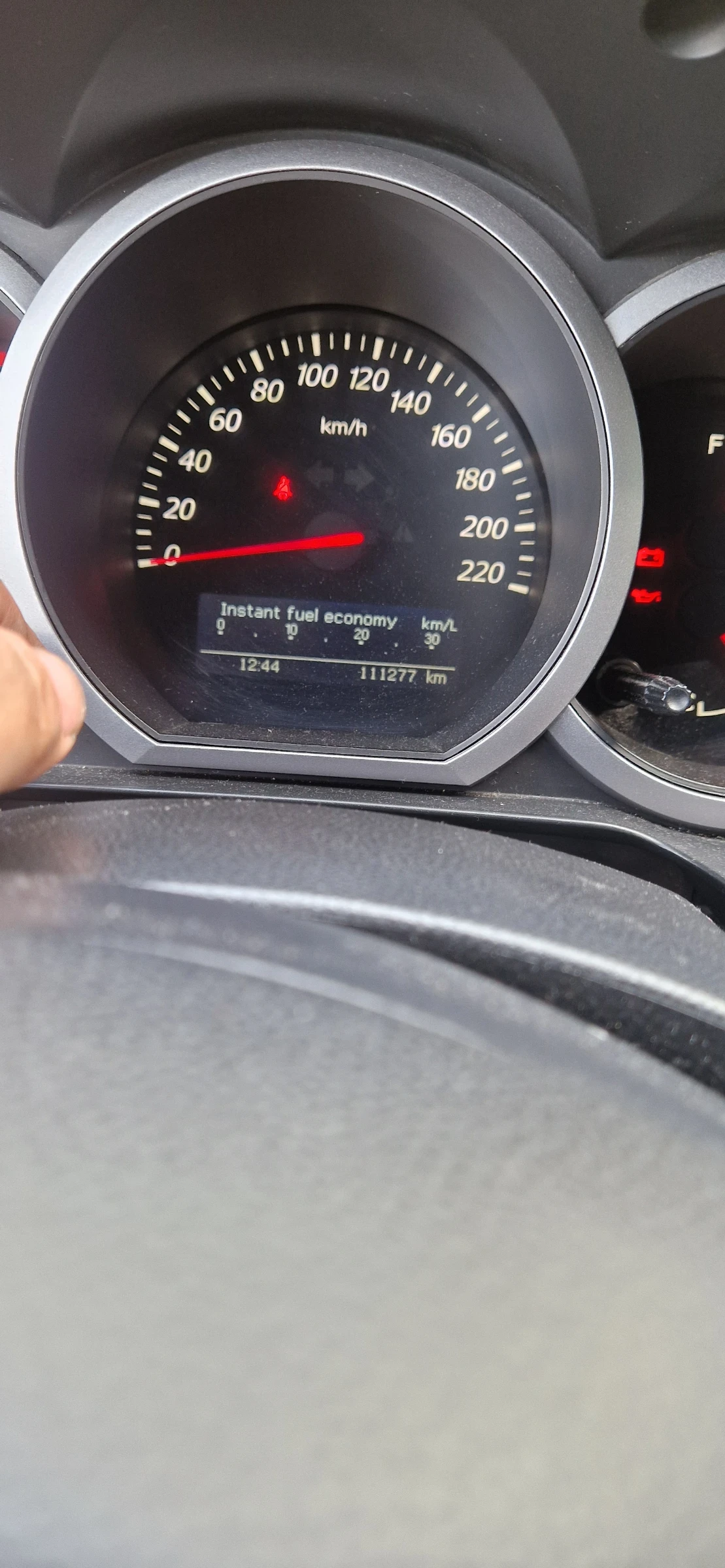 Suzuki Grand vitara Grand vitara 2.4 benzin  gas, снимка 7 - Автомобили и джипове - 56057015