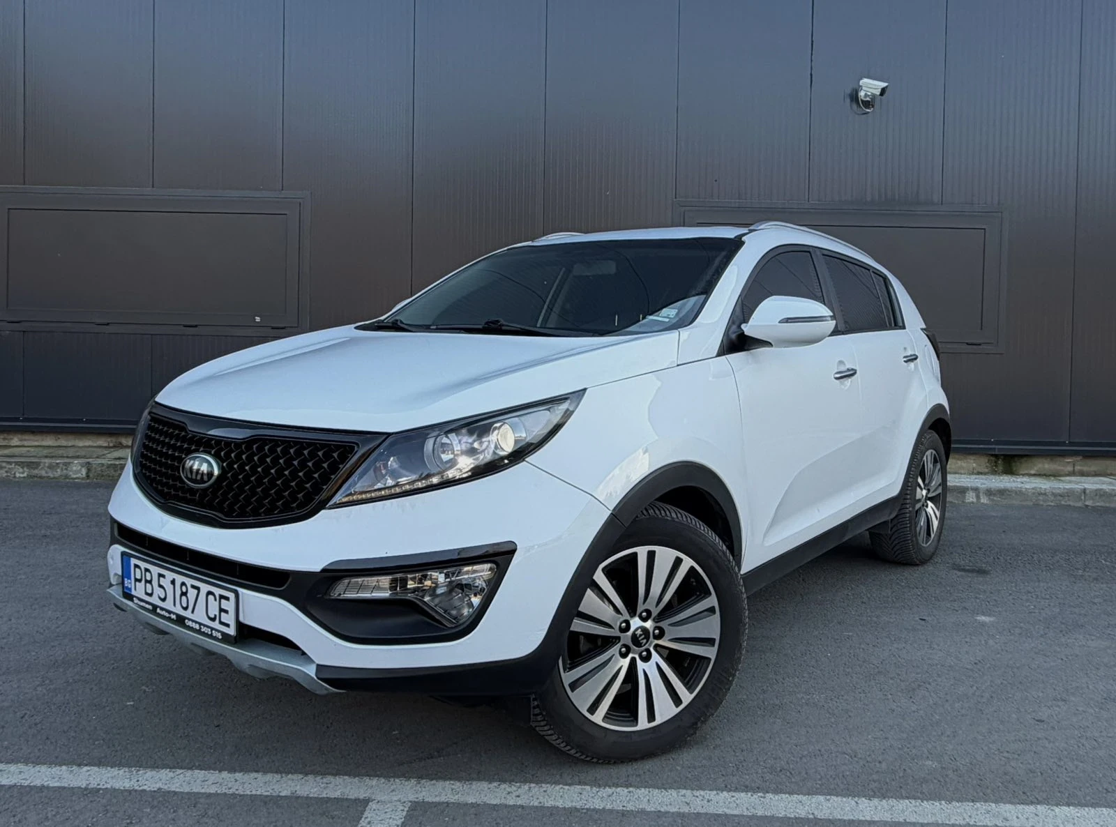 Kia Sportage 2.0 CRDi АВТОМАТ СМЕНЕНИ ВЕРИГИ
