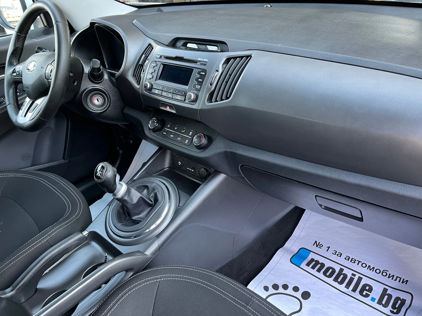 Kia Sportage 1.7 Diesel, снимка 10 - Автомобили и джипове - 56682537