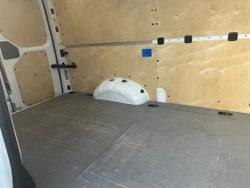 Обява за продажба на VW Crafter klimatronik/navi/full ~29 800 лв. - изображение 10