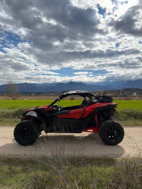 ����� �� �������� �� Can-Am Maverick X3 Turbo RR