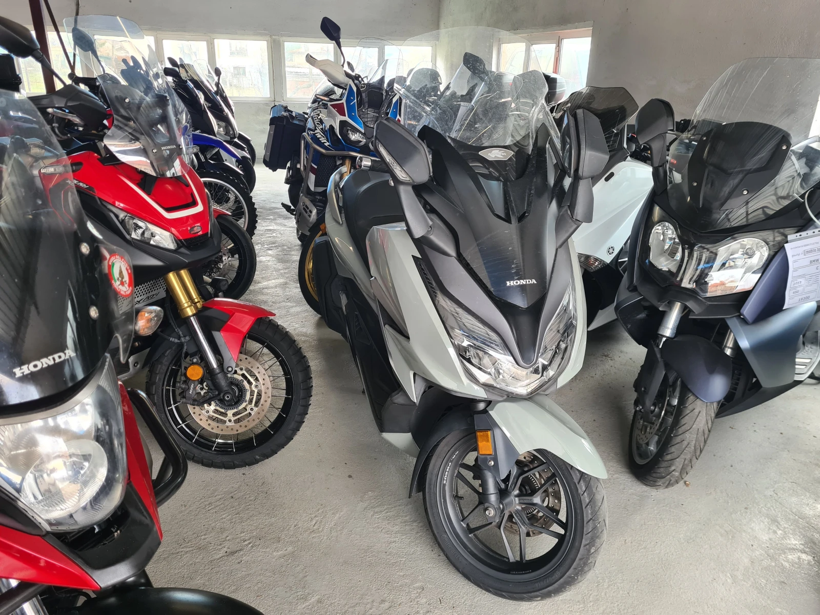 Honda Forza 350i TCS/ABS