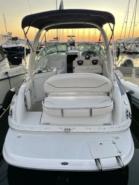 Моторна яхта Crownline 270CR, снимка 3