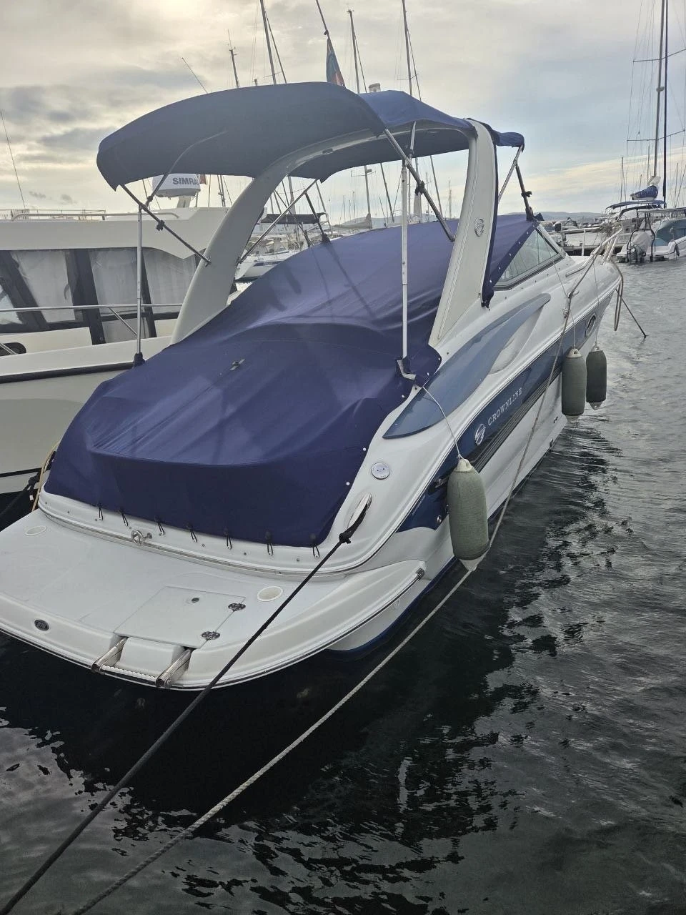 Моторна яхта Crownline 270CR, снимка 10 - Воден транспорт - 56297239