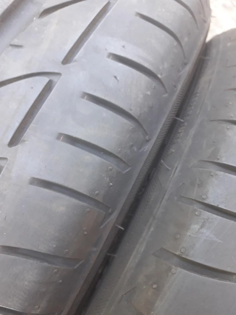 Гуми Летни 225/40R18, снимка 5 - Гуми и джанти - 25873177