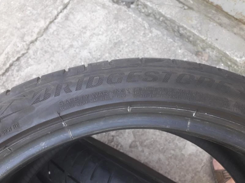 Гуми Летни 225/40R18, снимка 6 - Гуми и джанти - 25873177