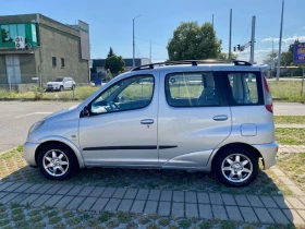 Toyota Yaris verso 1.3i 16V AUTOMATIC, снимка 8