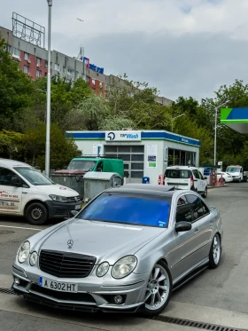 Mercedes-Benz E 320, снимка 4