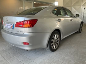 Lexus IS 220d, снимка 10