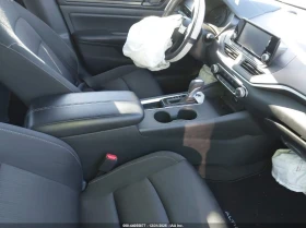 Nissan Altima 2.5l S Fwd, снимка 5