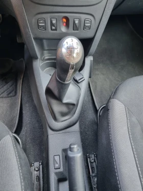 Dacia Sandero 0.900Tce STEPWAY Климатроник+ Камера - 5599 € / 10950.69 лв. - 24850924 14