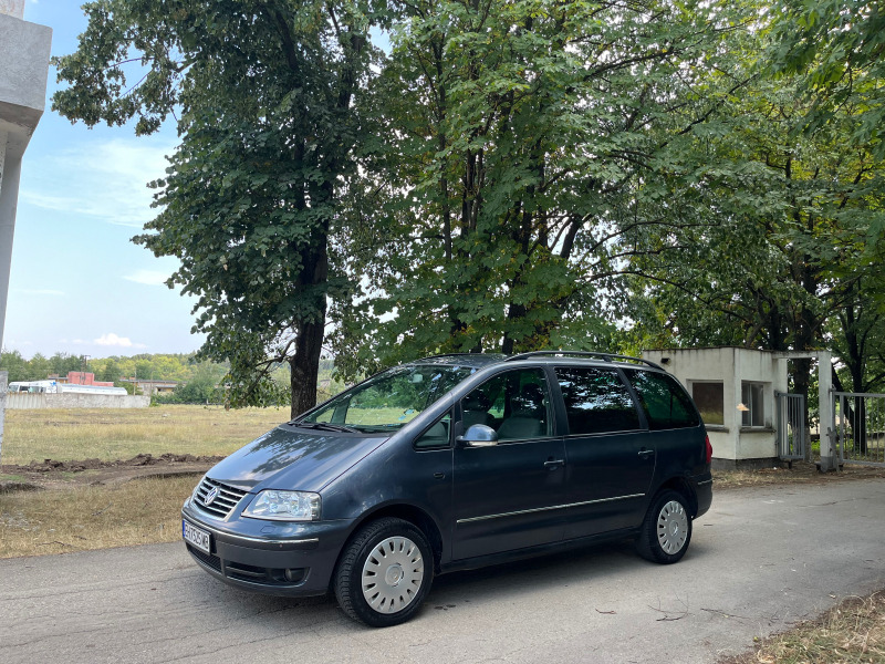 VW Sharan, снимка 3 - Автомобили и джипове - 46624365