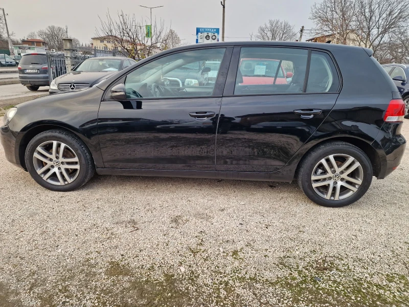 VW Golf 6 1.6tdi, снимка 5 - Автомобили и джипове - 48227048