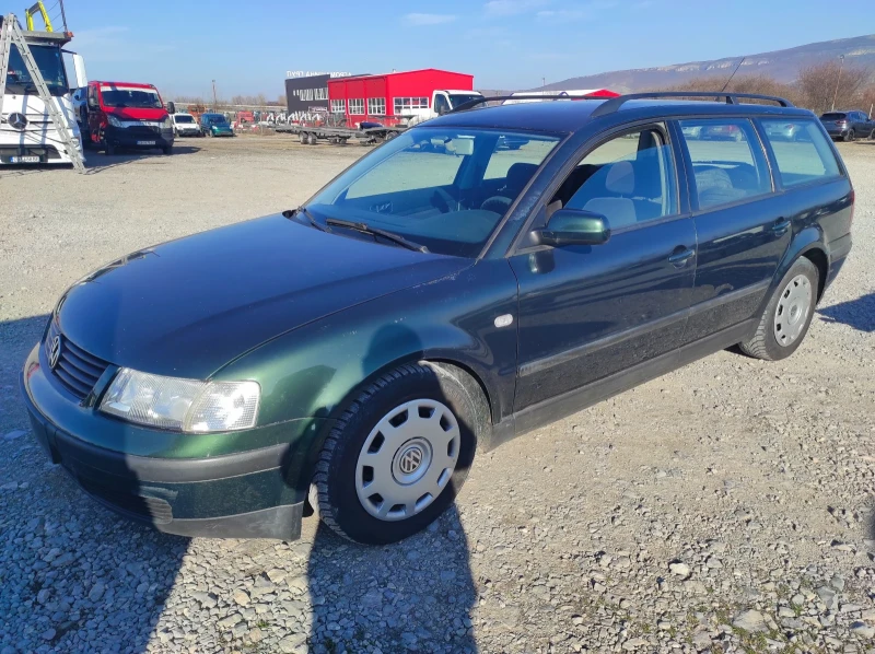 VW Passat 1.9TDI 110к.с Климатроник, снимка 1 - Автомобили и джипове - 49501419