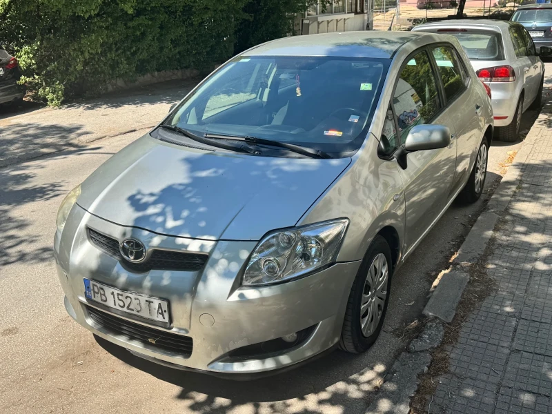Toyota Auris, снимка 2 - Автомобили и джипове - 52364298
