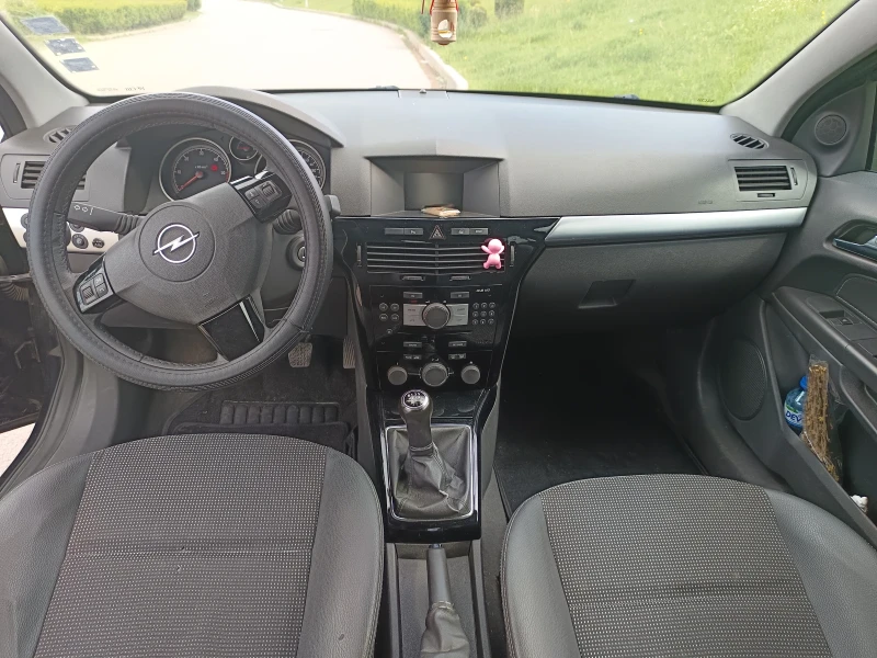 Opel Astra 1.7 GTC, снимка 6 - Автомобили и джипове - 52531107