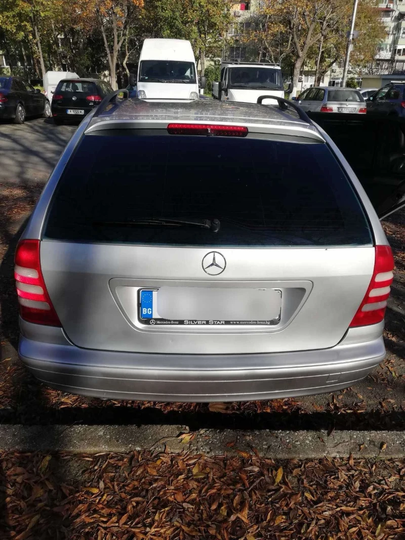 Mercedes-Benz C 180, снимка 10 - Автомобили и джипове - 52678880