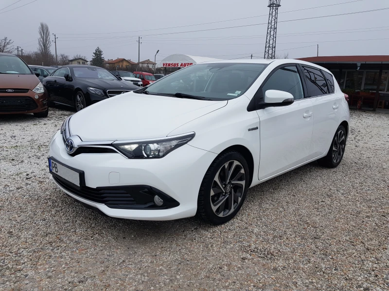 Toyota Auris FACELIFT ЧИСТО НОВА БАТЕРИЯ 