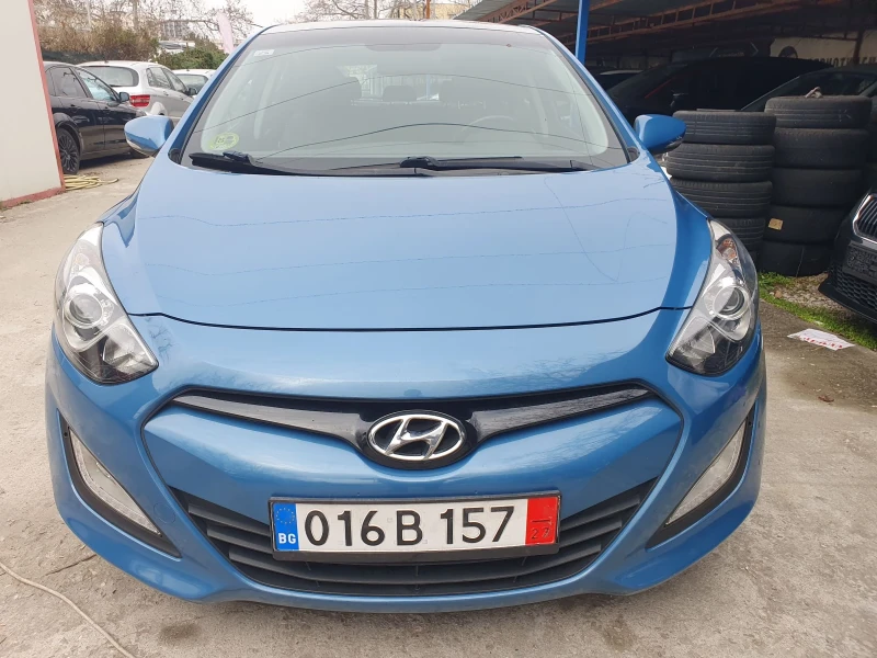 Hyundai I30 1.6D FACE FULL PANORAMA 6 skr., снимка 3 - Автомобили и джипове - 53121275
