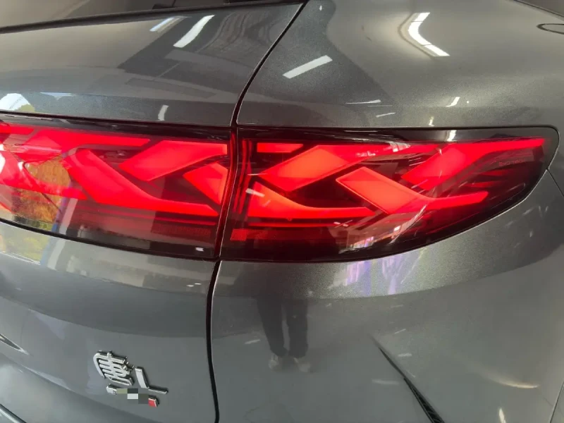 BYD Tang 2025 BYD TangL BEV, снимка 15 - Автомобили и джипове - 53233338