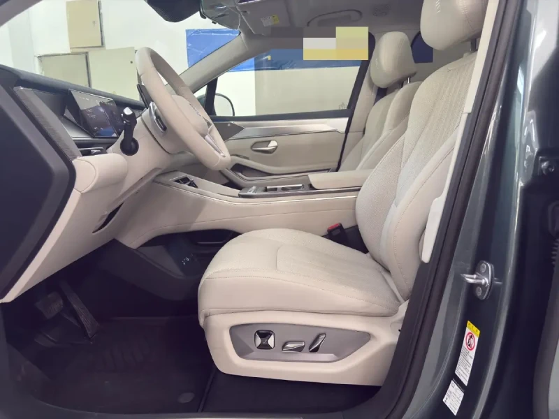 BYD Tang 2025 BYD TangL BEV, снимка 10 - Автомобили и джипове - 53233338