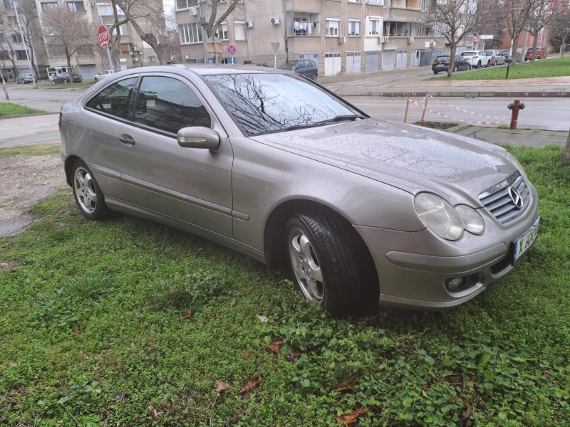 Mercedes-Benz C 180 1.8i COMPRESSOR ГАЗ ИНЖЕКСИОН, снимка 4 - Автомобили и джипове - 53501623