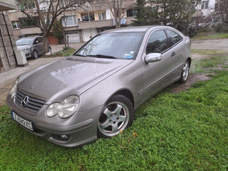 Mercedes-Benz C 180 1.8i COMPRESSOR ГАЗ ИНЖЕКСИОН, снимка 3 - Автомобили и джипове - 53501623