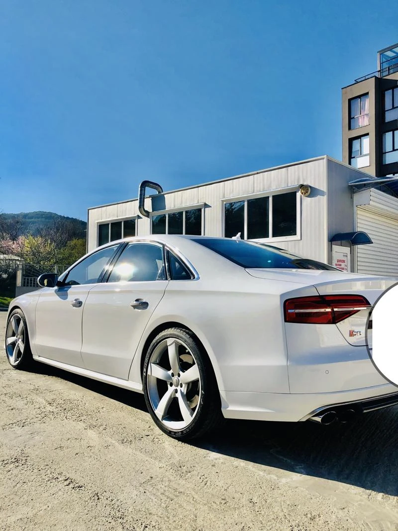 Audi S8, снимка 2 - Автомобили и джипове - 46744399