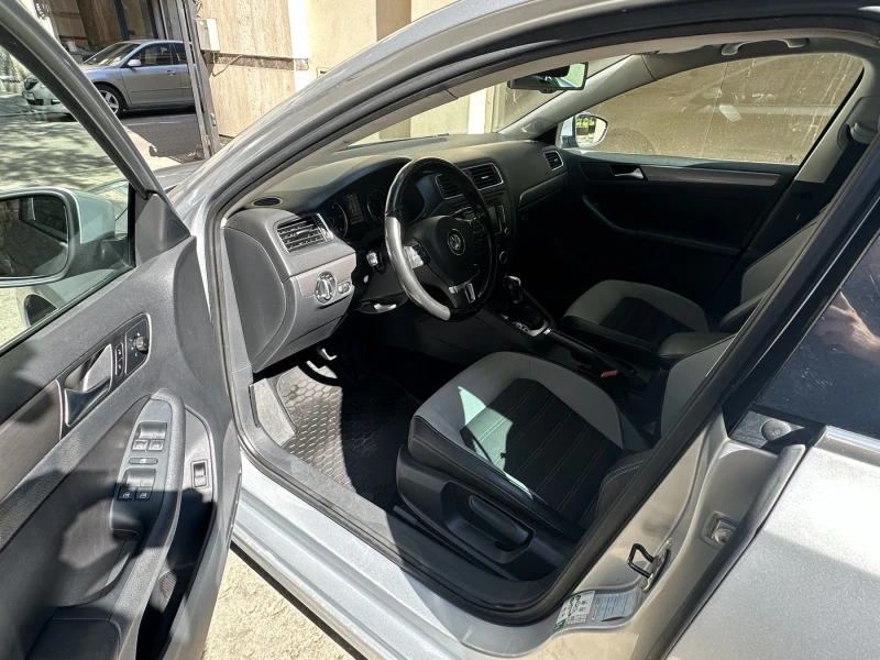 VW Jetta - 15490 лв. - 73554233 | Car24.bg