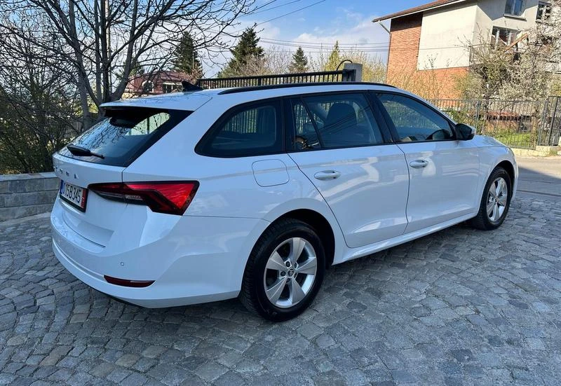 Skoda Octavia 2.0 TDI Automat_Digital_Cockpit - изображение 5