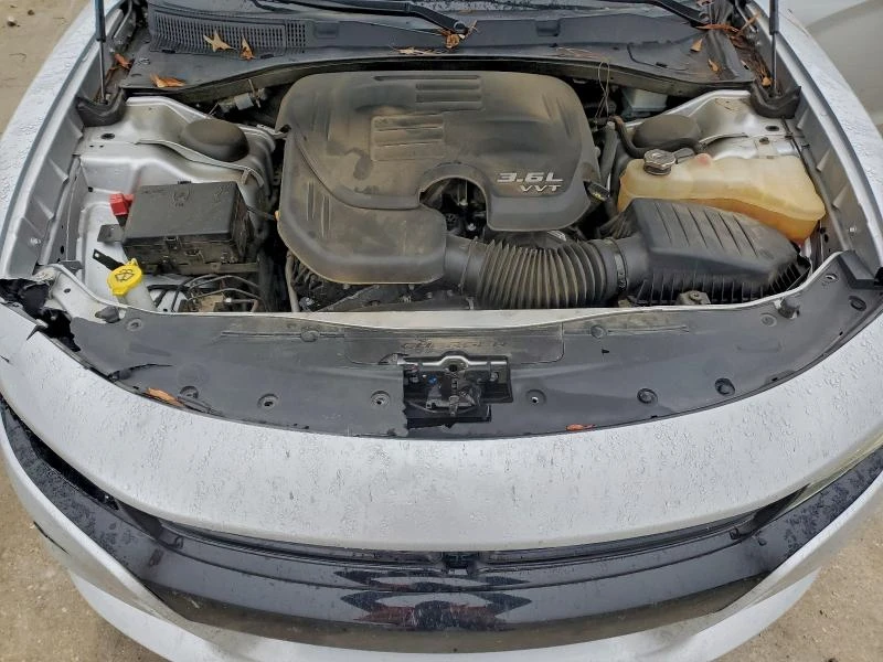 Dodge Charger 3.6L 6 Rear-wheel drive, снимка 5 - Автомобили и джипове - 53000219