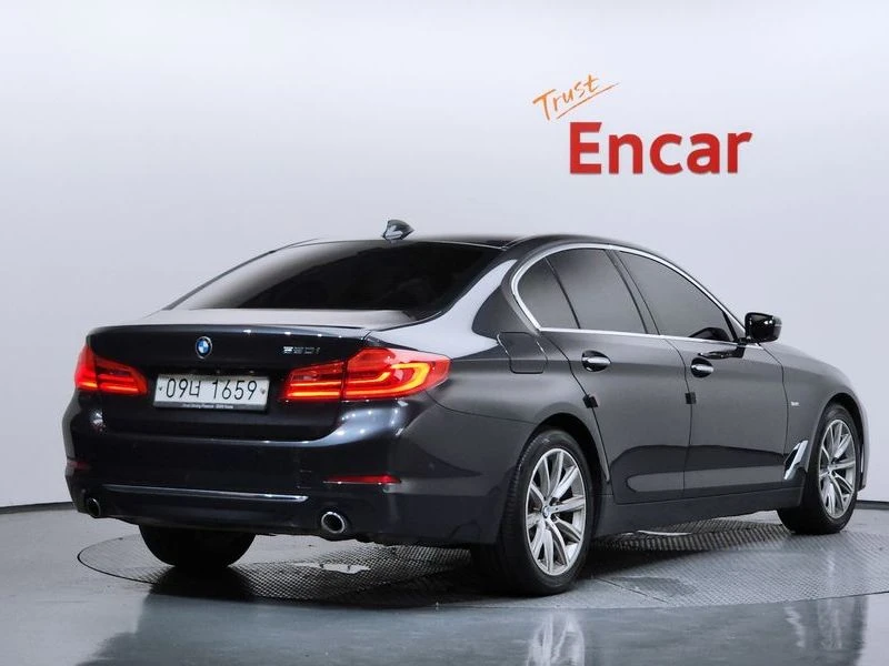 BMW 520 2.0 Automatic, снимка 3 - Автомобили и джипове - 55475669