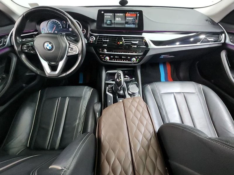 BMW 520 2.0 Automatic, снимка 7 - Автомобили и джипове - 55475669