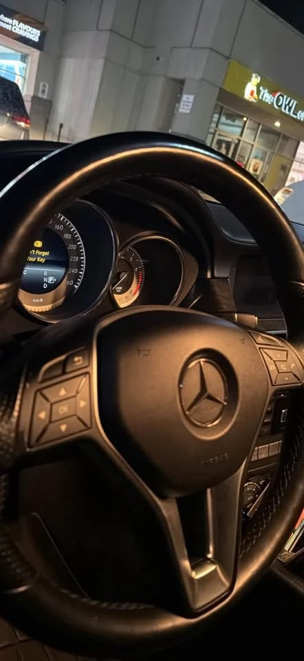 Mercedes-Benz CLS 550 4MATIC* АВТОКРЕДИТ БЕЗ ПЪРВОНАЧАЛНА ВНОСКА* , снимка 6 - Автомобили и джипове - 55725289