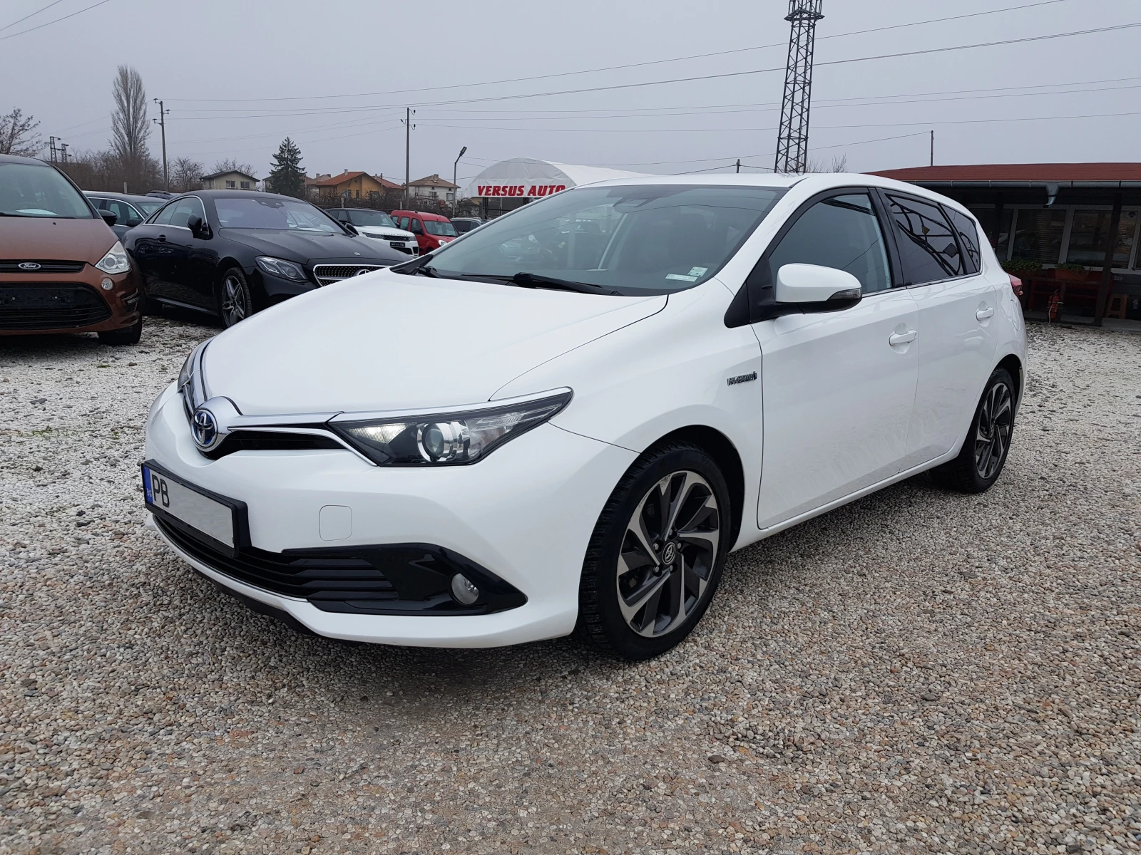Toyota Auris FACELIFT ЧИСТО НОВА БАТЕРИЯ , снимка 1