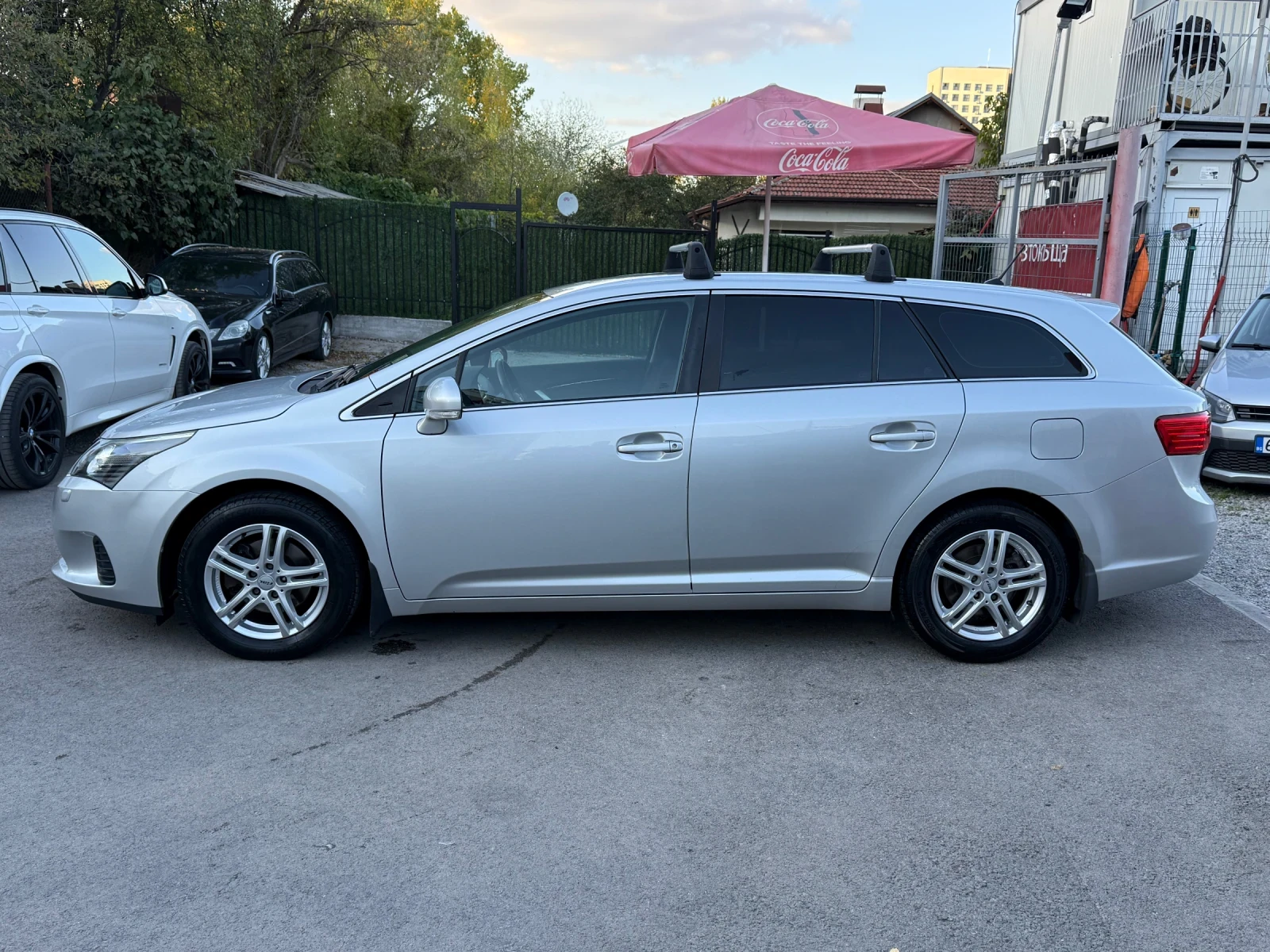 Toyota Avensis Facelift 2013г. 1.6 Valvematic (132 кс) Подгрев - изображение 4