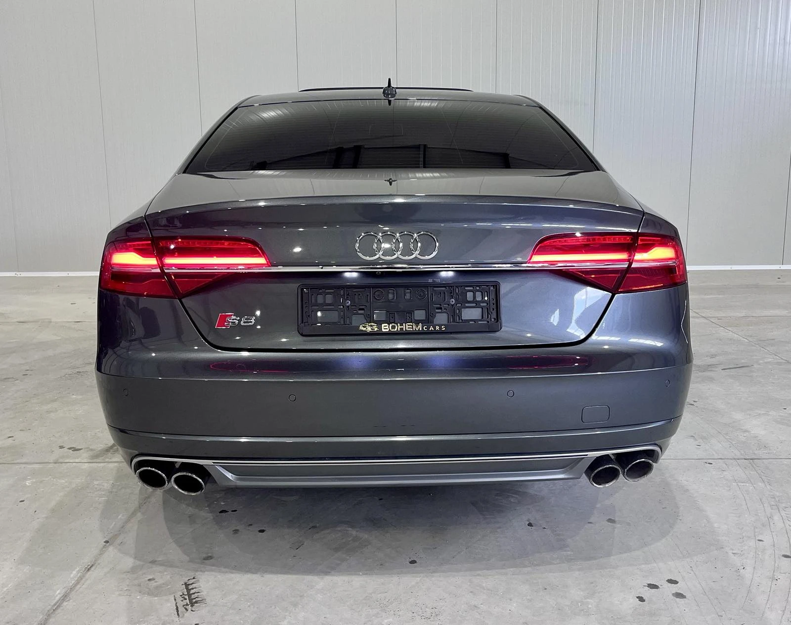 Audi S8  - изображение 4