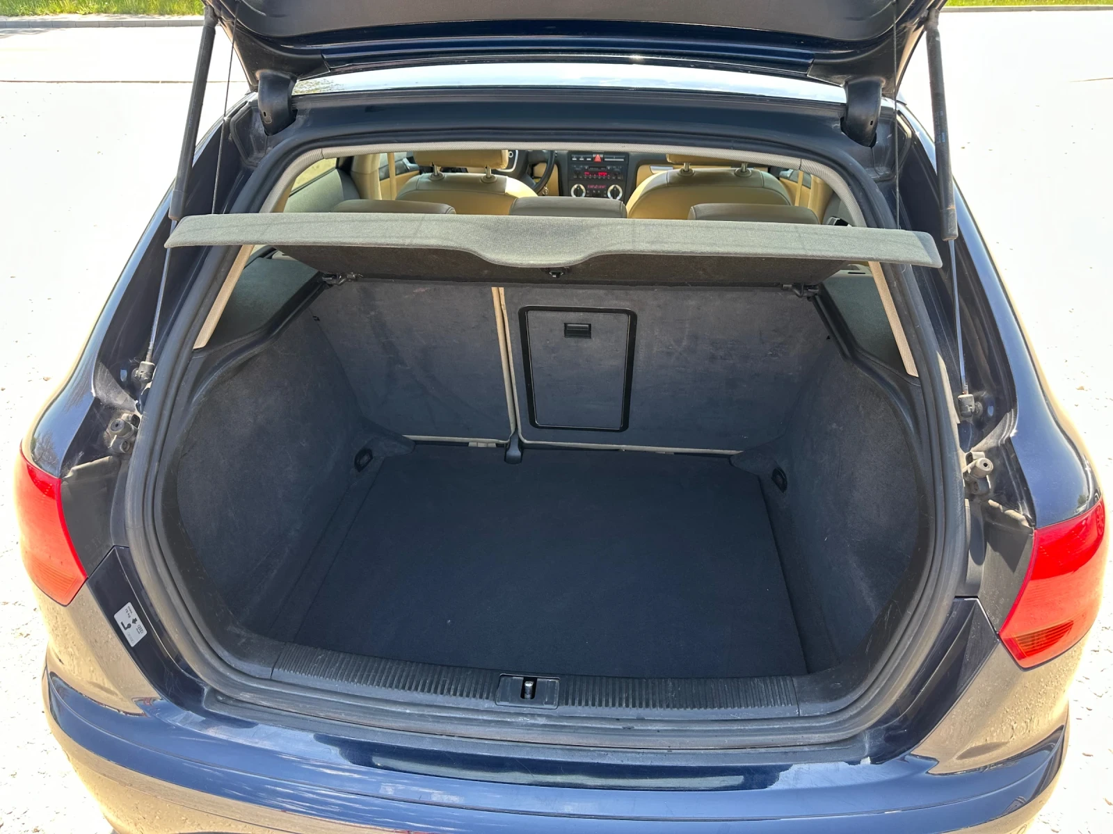 Audi A3 Sportback!Xenon!Panorama!2.0i-150..!  | Mobile.bg   15