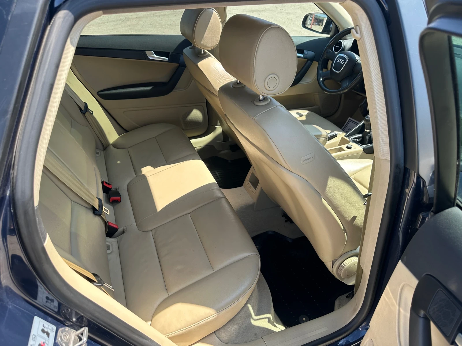 Audi A3 Sportback!Xenon!Panorama!2.0i-150..!  | Mobile.bg   13